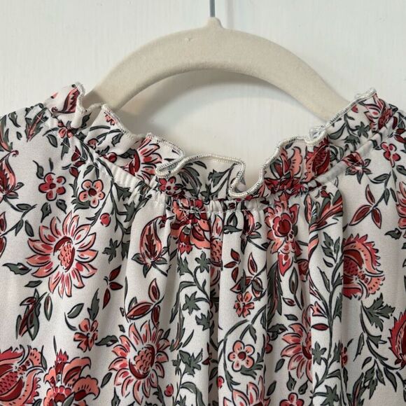 Voy 1X floral print peplum pleated cap sleeve ruffle neck blouse - Picture 7 of 10